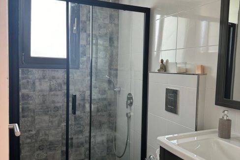 53fdb34b-2825-4e4a-a418-d66bf3a8a526