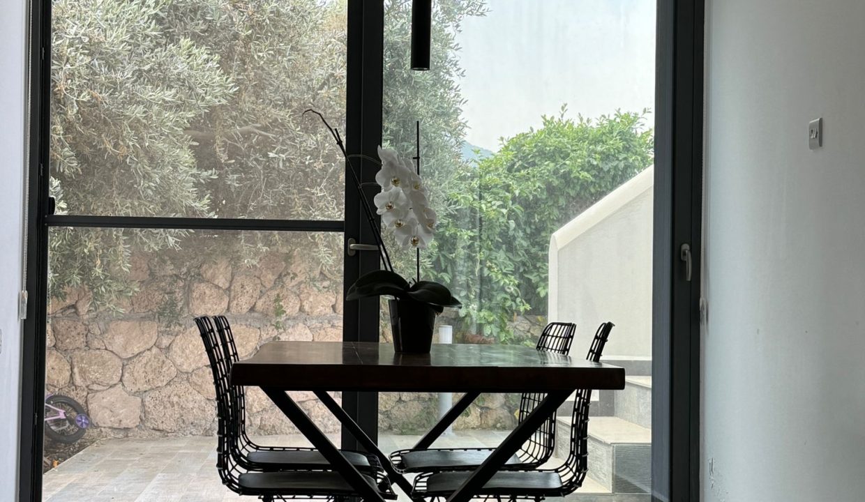 78cbbfd4-3f88-46c1-bd79-bfe09b411fe0