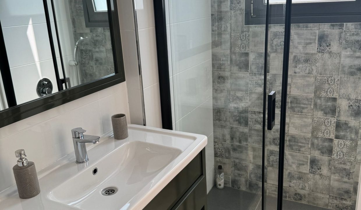 e2238616-a33c-4378-8c50-01f083cabf8d